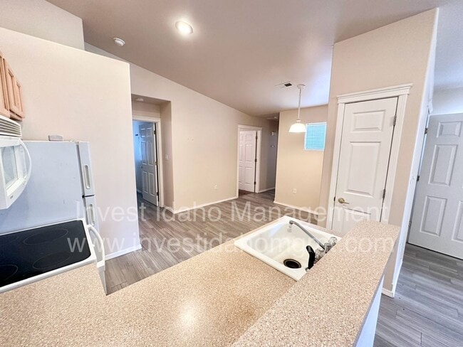 202 Poplar St Unidad B