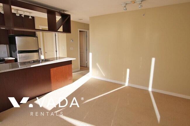 Photo - Miro 2 BR APT Rental 1806-1001 Richards St Vancouver: VADA Unit 1806