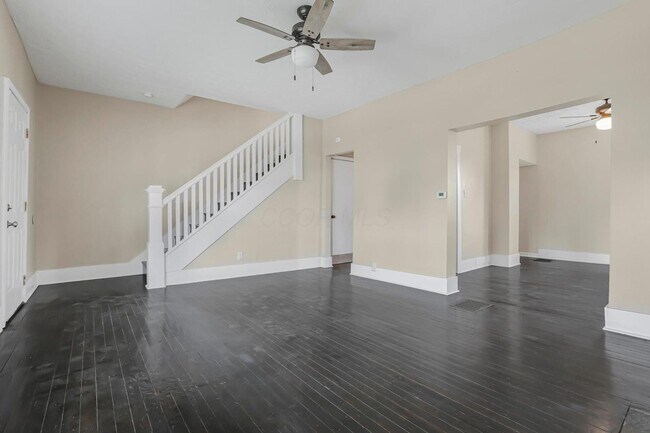 172 S Richardson Ave