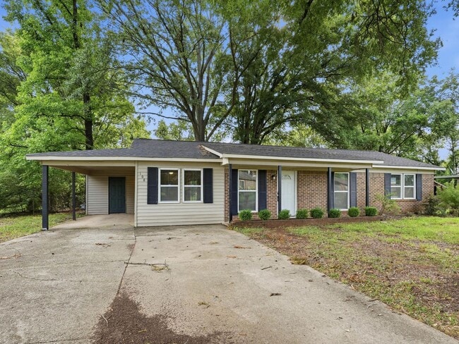 Photo - Charming 3BR/1BA Home in Decatur, AL