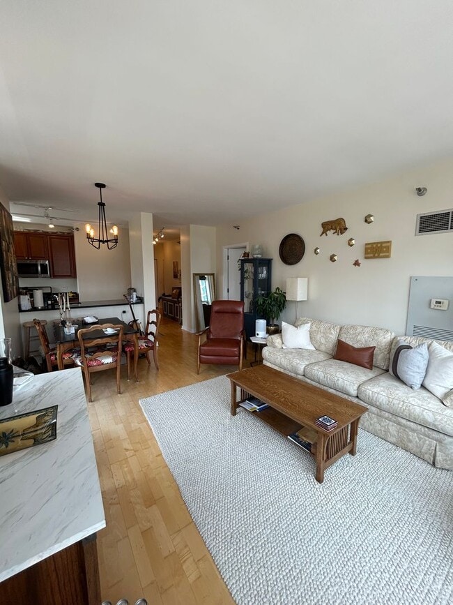 Photo - 330 W Grand Ave Unit 1701