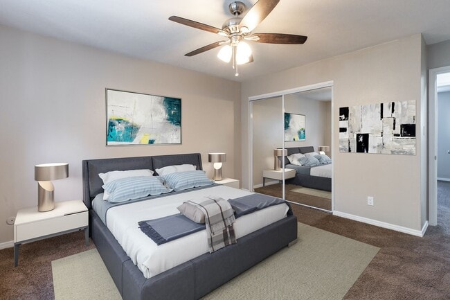 Diamond Crest Apartments