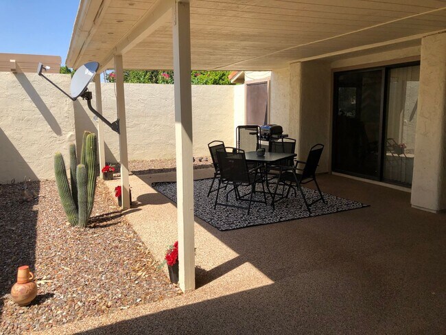 Photo - Beautiful Home on the Lake Just Steps Away from Rec 1 Pool & Fitness Center in Leisure World a 45...