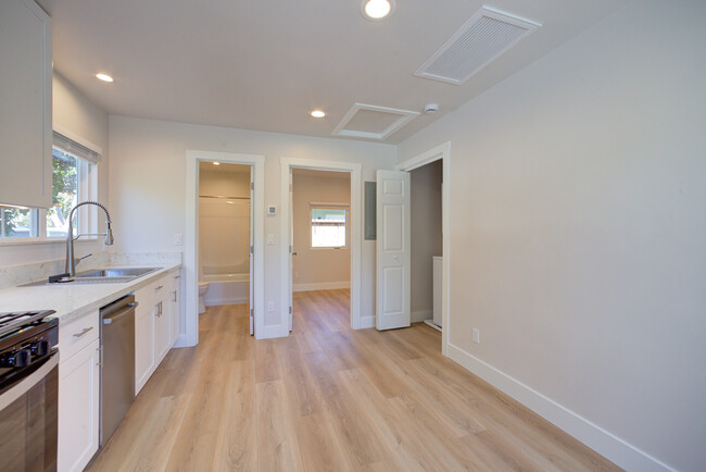 Photo - 1282 W Newport St Unit 1282 #A