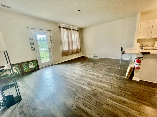 Photo - 78 Arlotta St