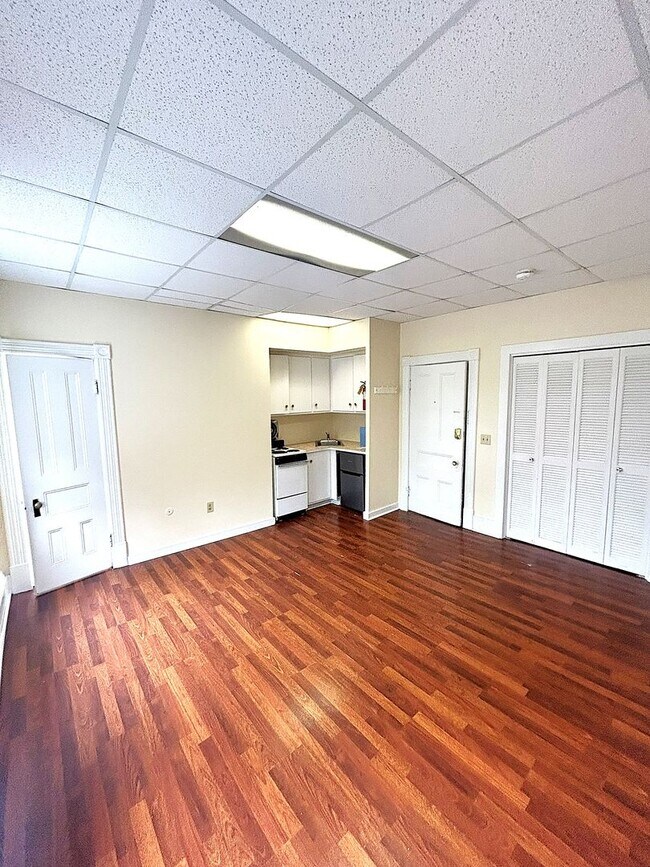 Photo - 46 N Prospect St Unit 46 North Prospect Street #4