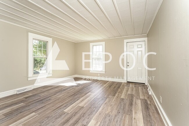 Photo - 2017 E 18th St