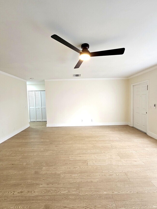 Photo - 4780 Orleans Ct