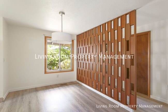 Photo - 9809 SW 49th Ave