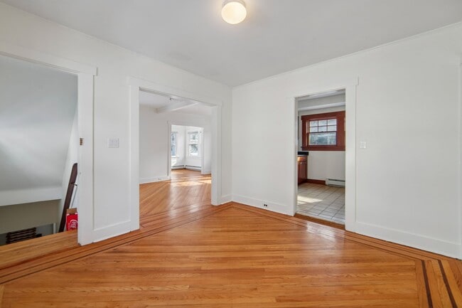 Photo - 42 Brookfield Rd