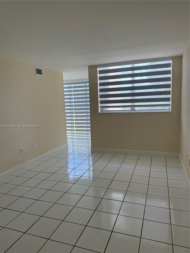 Photo - 9411 SW 4th St Unidad 111