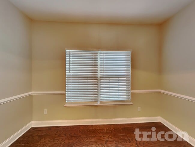 Photo - 102 Ellis Mill St