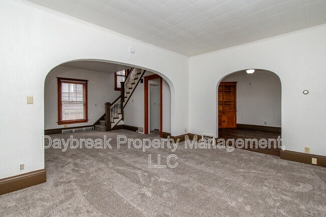 Photo - 1116 7th St N