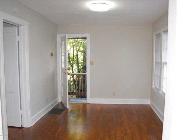 Photo - 2351 Ernest St Unit 1