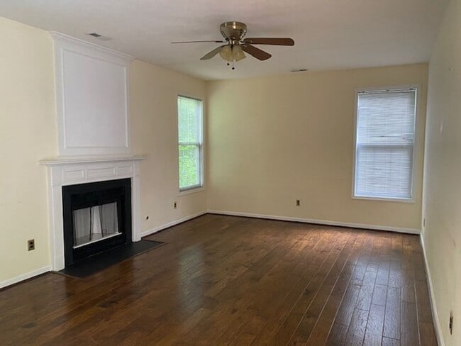 Photo - Available NOW in the Villages of Westminster in Williamsburg!