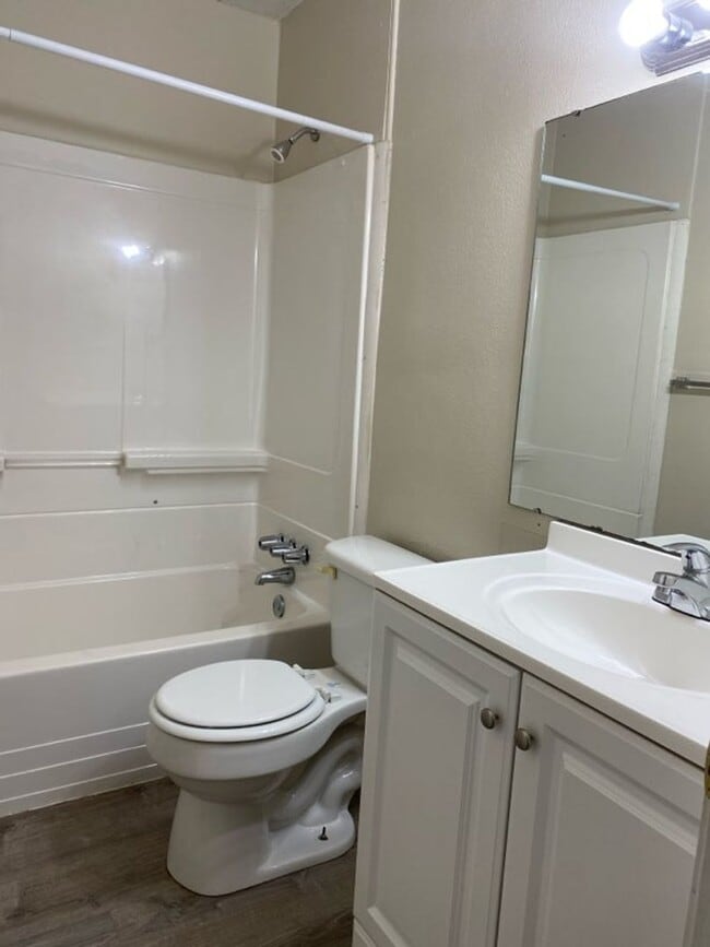 Photo - 1103 Arrowhead Dr Unit 1103 Arrowhead #B
