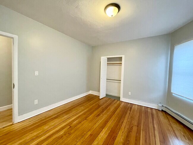 227 Talbot Ave Unit 3