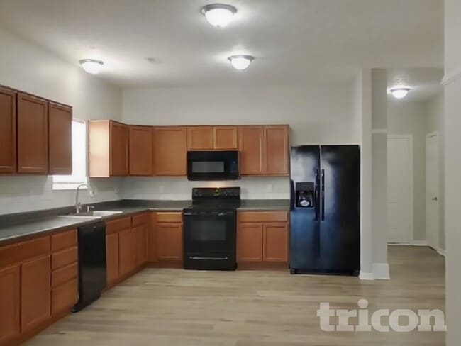 Photo - 4714 Angelica Dr