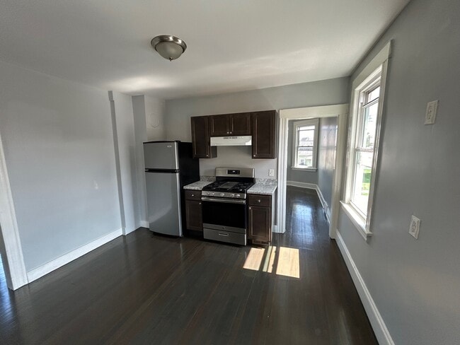 Kitchen 1 - 26 Arlington St Unit 2