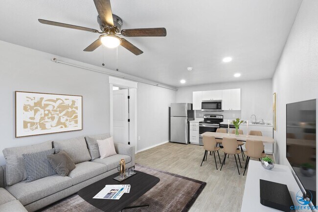 Photo - 804 N Hwy 71 Apartment