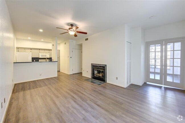 Building Photo - 2121 El Paseo St Unit 1405 Rental