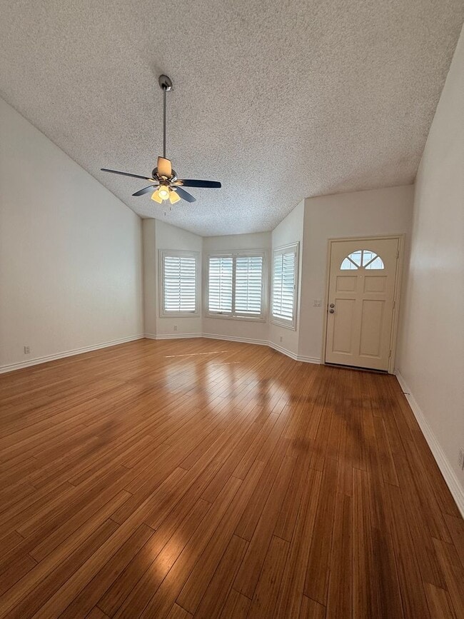 Photo - Private 2 Bed 2 Bath Single-Story Living in West Anaheim Unidad B