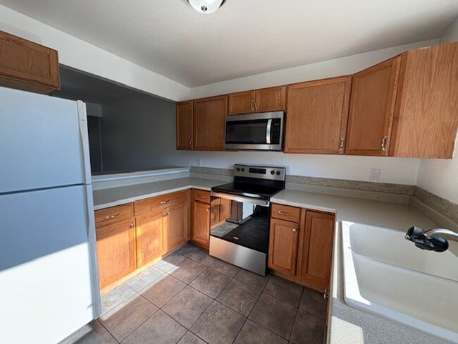 Photo - Beautiful 2-bedroom, 1.5-bath Townhome in the heart of Rohnert Park