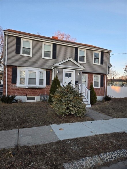 Photo - 114 Faraday St Unit 2