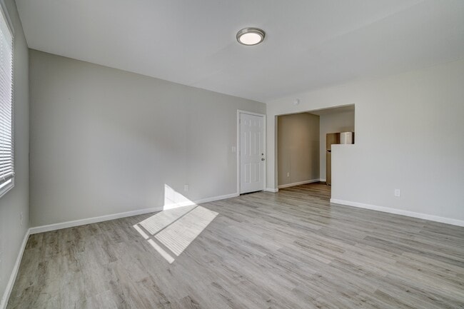 Photo - The Vue at Garden Square