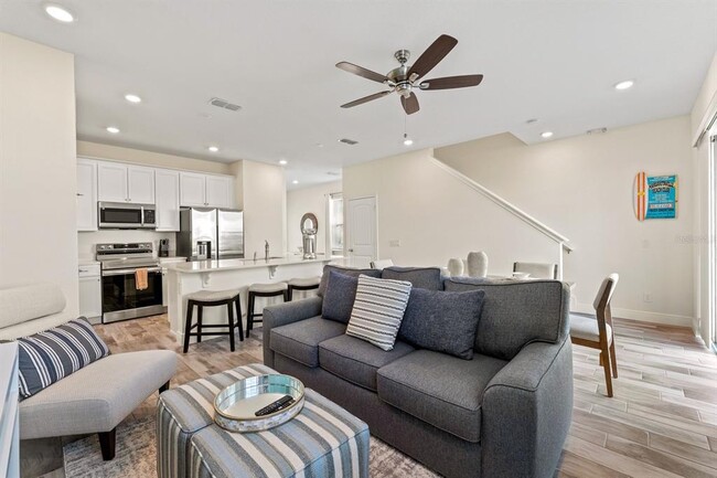 Photo - 2979 Castaway Ln