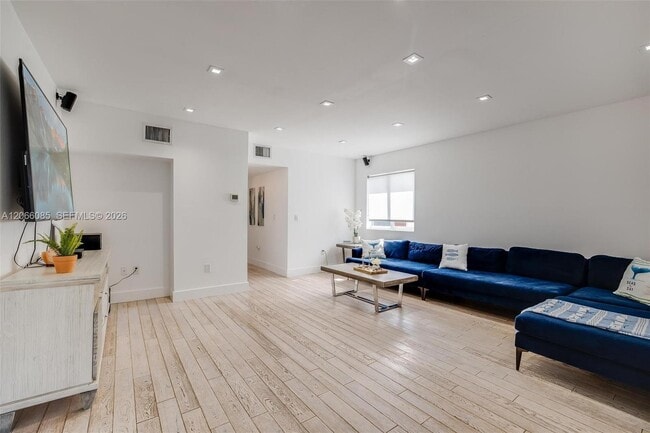 Photo - 7549 Buccaneer Ave
