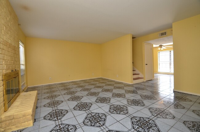 Building Photo - 4022 Belle Park Dr Unit True