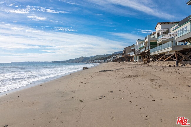 Photo - 24456 Malibu Rd