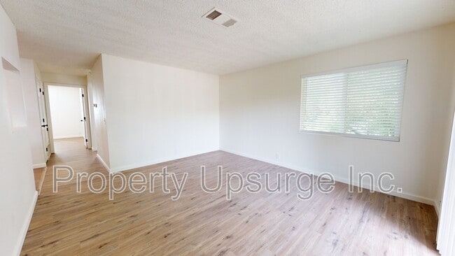 Building Photo - 59 Mina Ave