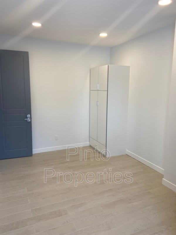 Photo - 10749-10786 86 Ave NW