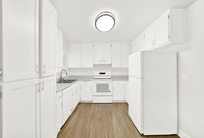 Valley Breeze Apartments
