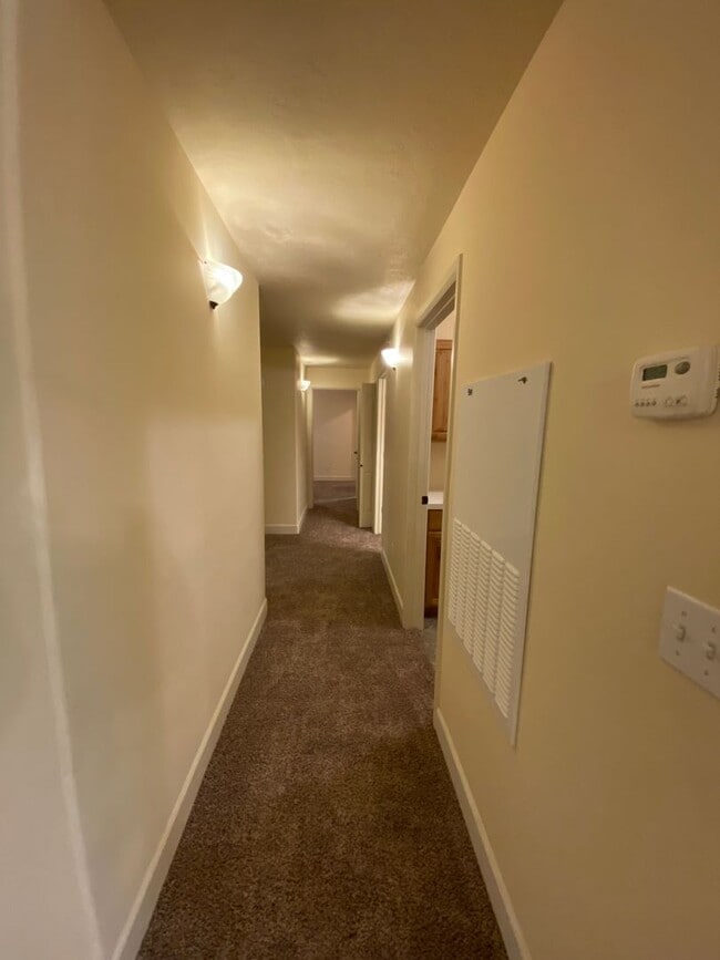 Photo - 6800 N Spurwing Loop Unidad 104