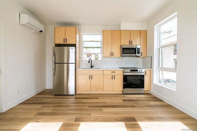 Photo - 2945 B. St Unidad 2947 B. St  3