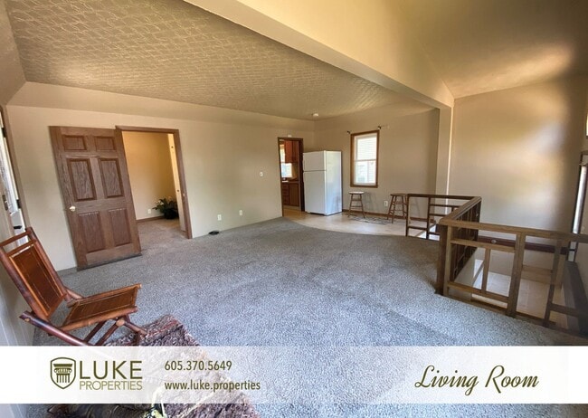Photo - 102 S Lake Ave