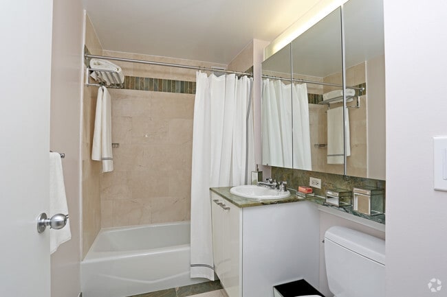 Photo - Tribeca Green