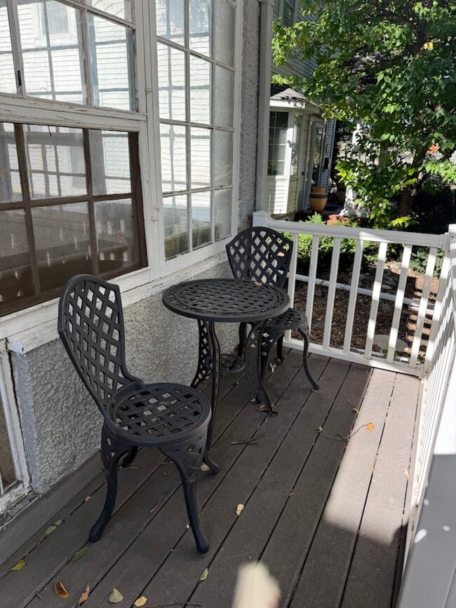 Photo - 803 7th St S