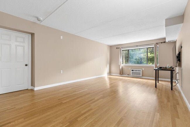 4975 Washington St Unit 209