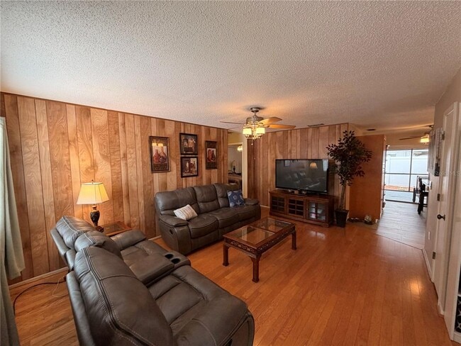 Photo - 7238 55th Ave N