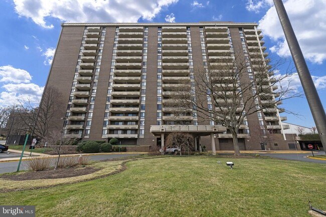 1800 Old Meadow Rd Unit 1722