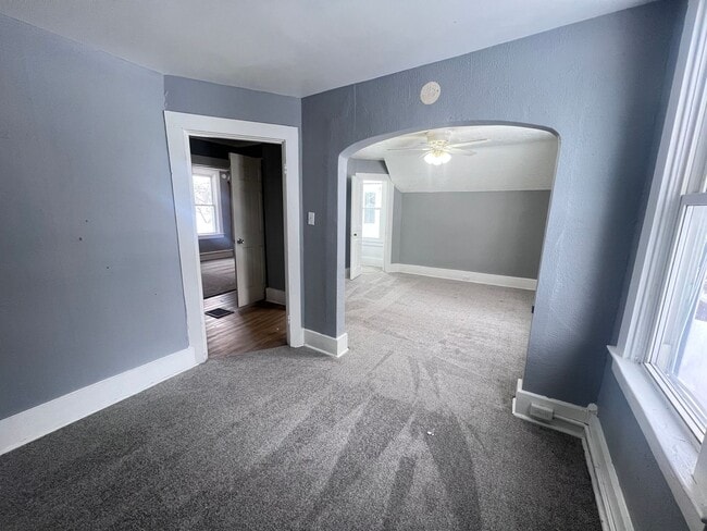 Photo - 2143 Palace Ave SW