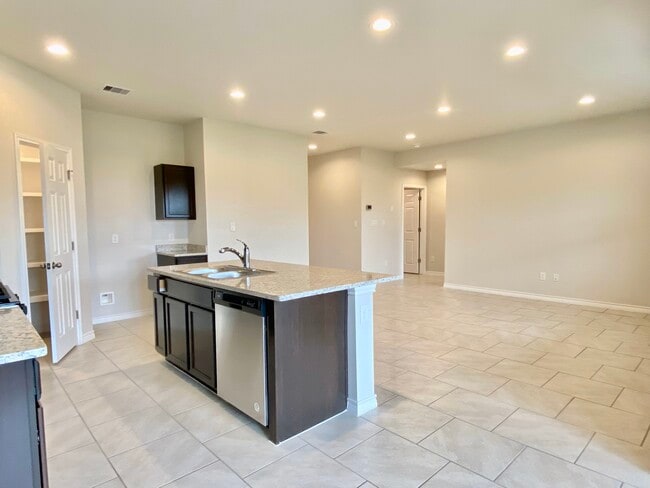 Photo - 3937 Jayden Dr