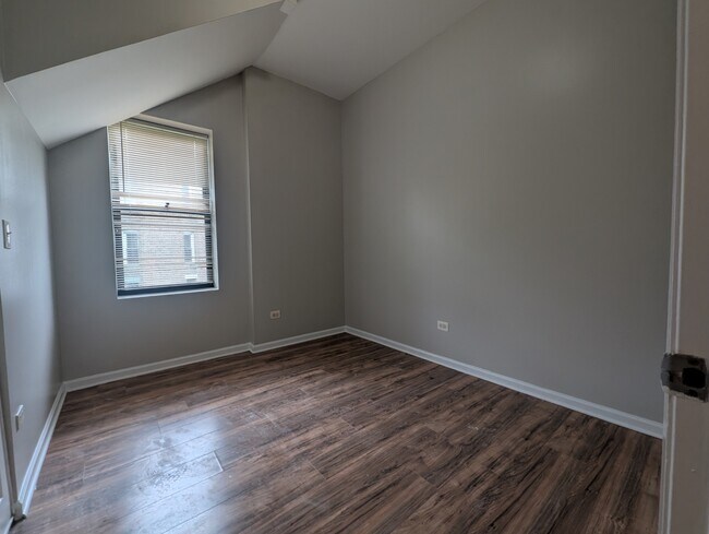 Photo - 5417 S Carpenter St Unit 5417-1