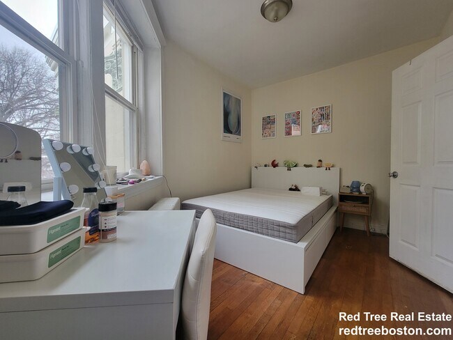 Photo - 60 Egmont St