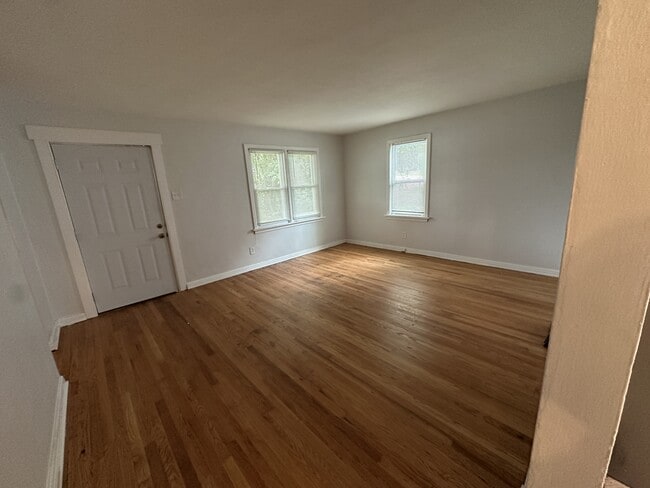 Photo - 330 N Floridale Ave