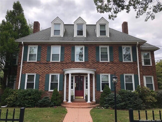Photo - 512 Townsend Ave Apartamento Unidad 1L